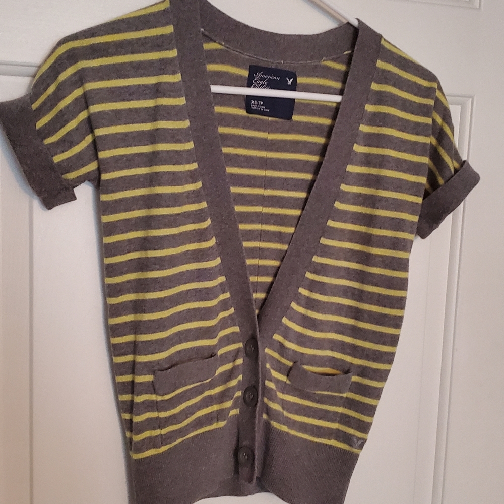 Light weight striped short sleeve cardigan